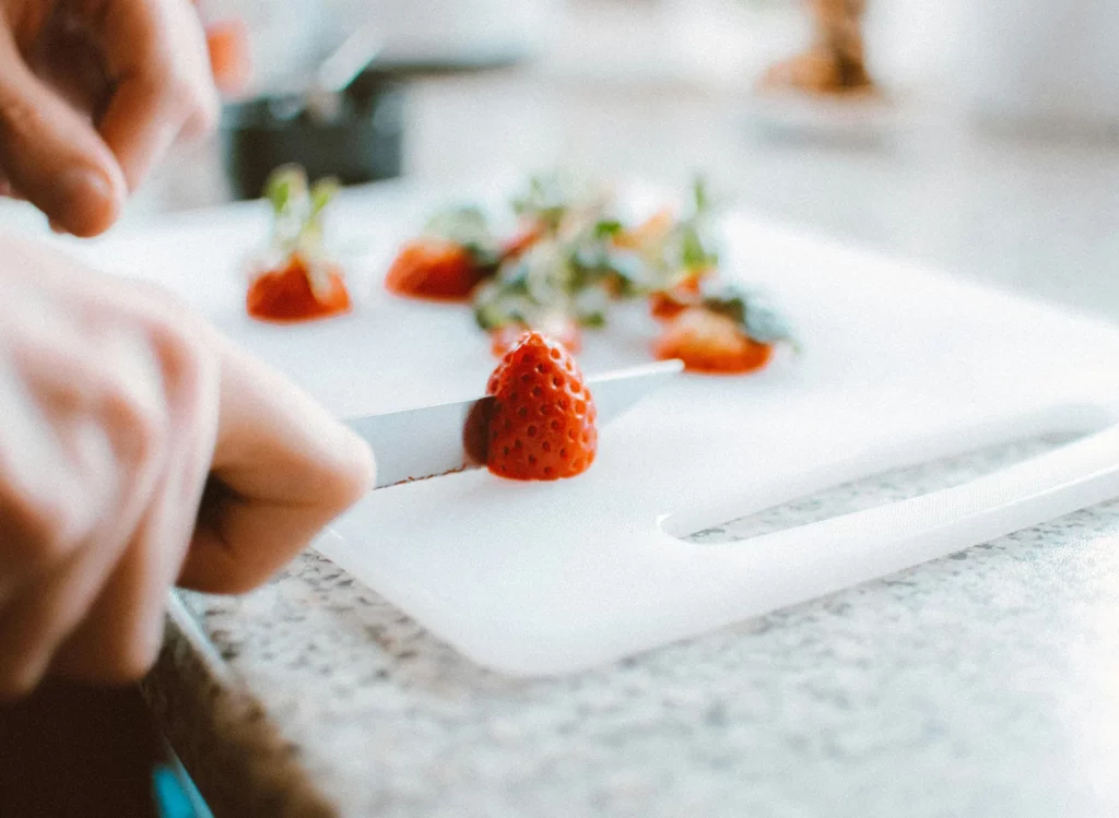 Preparing healthy snacks for picky eaters and toddlers